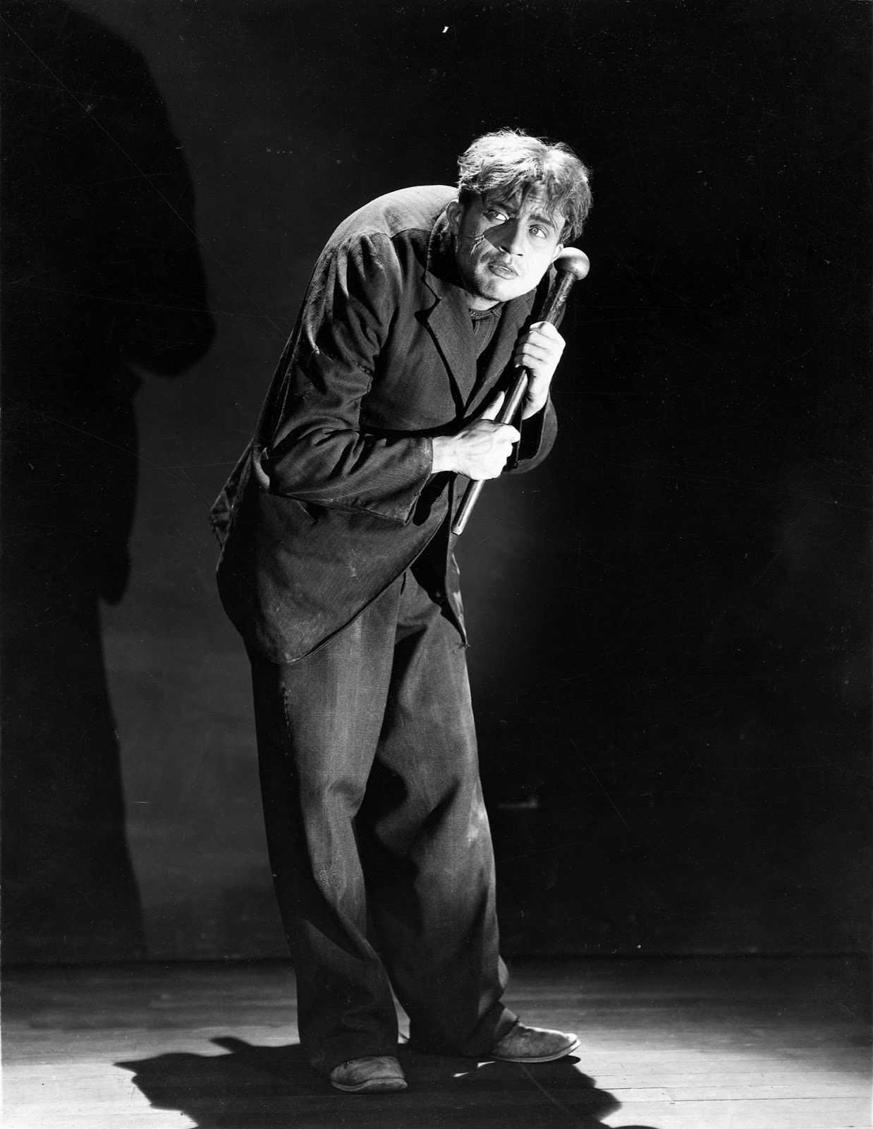Dwight Frye as Fritz in <i>Frankenstein</i> (1931)